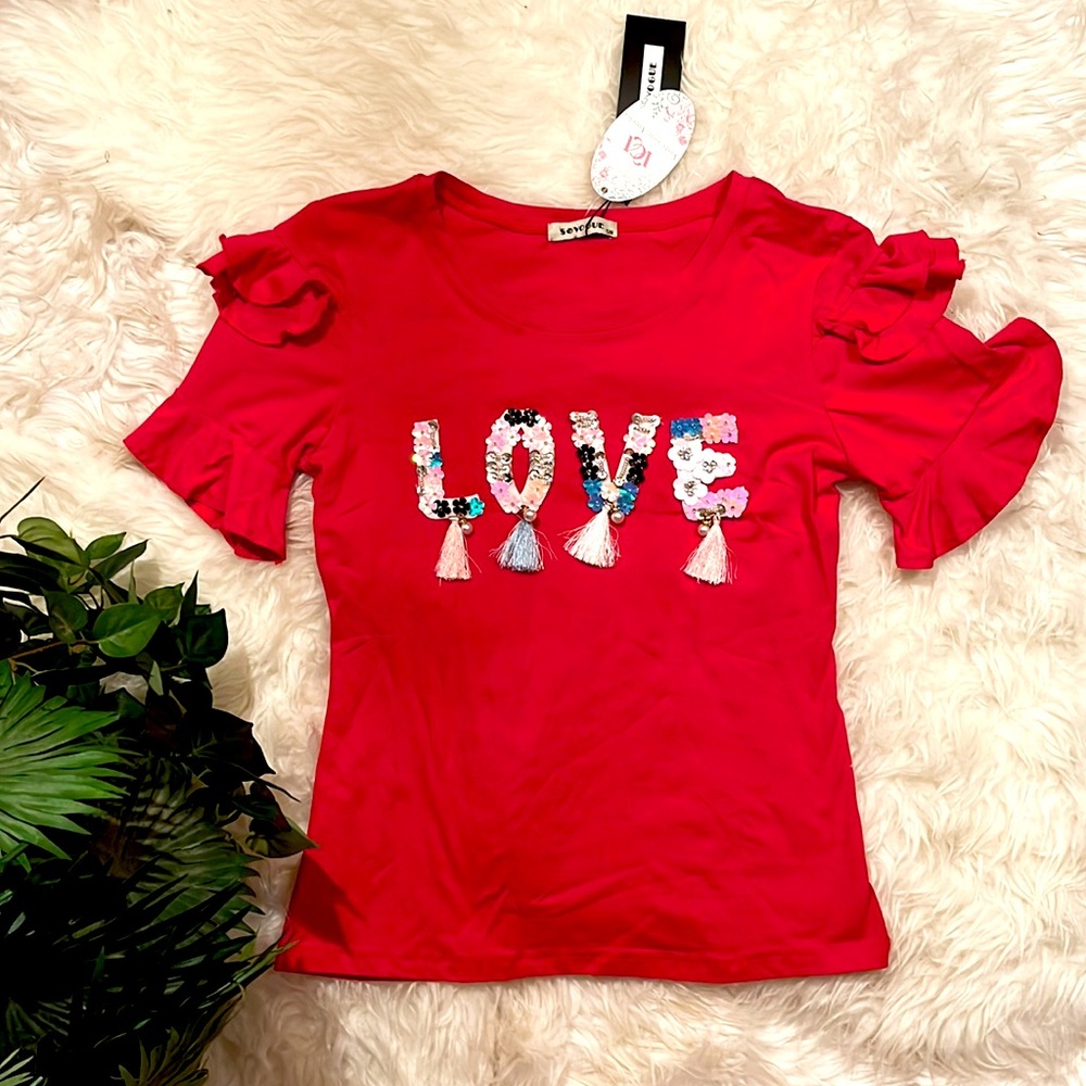 NWT. Sequin and Tassel LOVE shirt. Boutique bought in Spain. SM